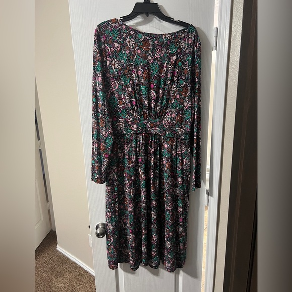 Boden Green and Pink Floral Long Sleeve Dress - Picture 6 of 6